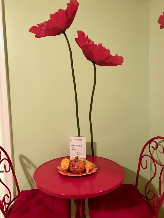 Yellow Door Bed And Breakfast Fort Erie Exterior foto